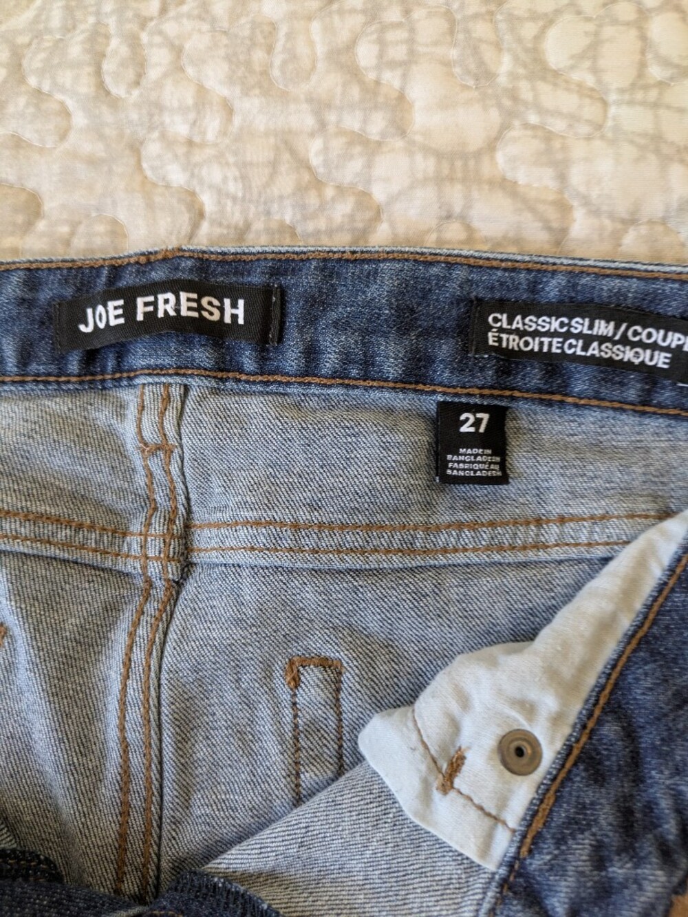 2/$10 Joe Fresh Light-Medium Blue Medium-Rise Skinny Jeans - Picture 2 of 15